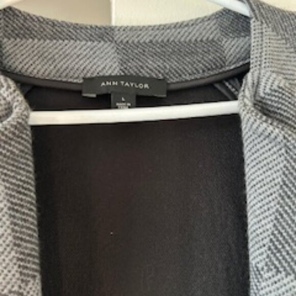 Wool Ann Taylor (L) Blazer/Jacket - Picture 2 of 4